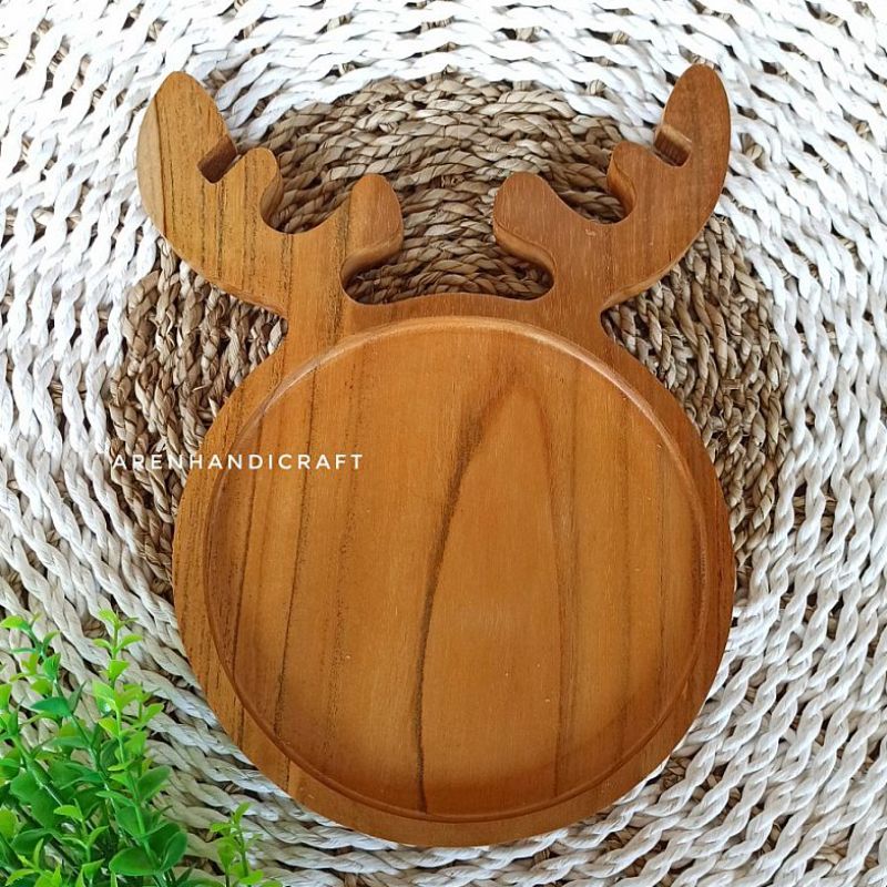Piring rusa kayu jati
